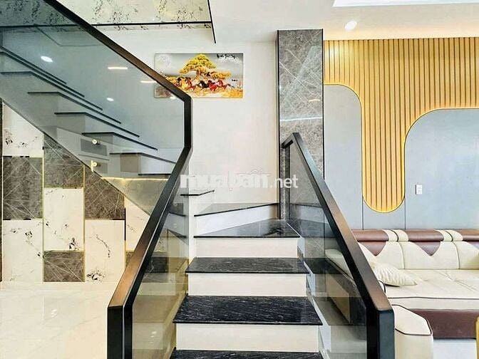 Bán Nhà SHR - Gần Chợ Hưng Long..DT 99mv...Dãy 3 Căn Vừa Xây Xong.