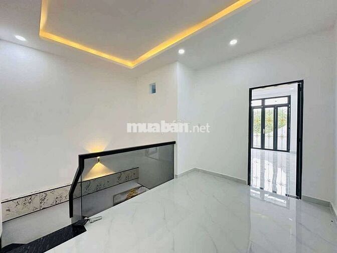 Bán Nhà SHR - Gần Chợ Hưng Long..DT 99mv...Dãy 3 Căn Vừa Xây Xong.