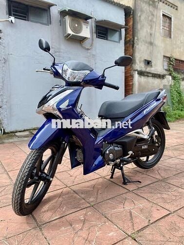 Honda FUTURE 125Fi LED 2024 odo 8.000Km hs cầm tay