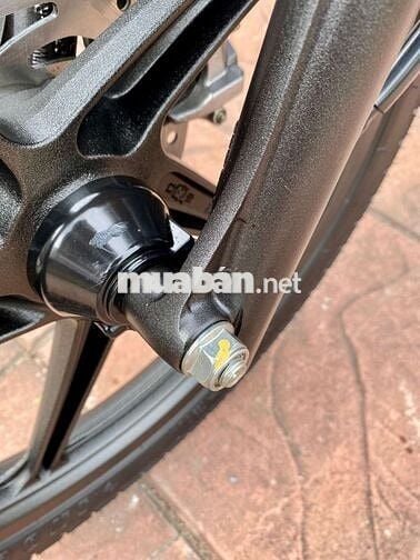 Honda FUTURE 125Fi LED 2024 odo 8.000Km hs cầm tay