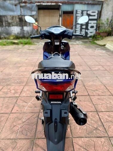 Honda FUTURE 125Fi LED 2024 odo 8.000Km hs cầm tay