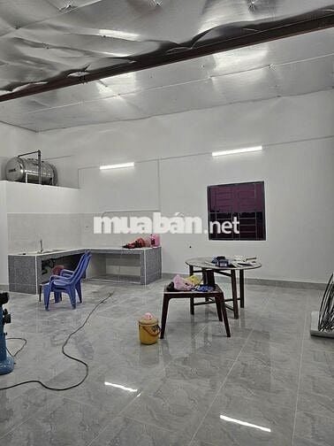 Thanh lý đất thổ cư 842m2 có sẵn nhà cấp 4 120m2