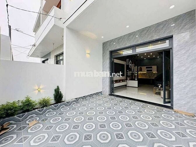 Bán Nhà SHR - Gần Chợ Hưng Long..DT 99mv...Dãy 3 Căn Vừa Xây Xong.