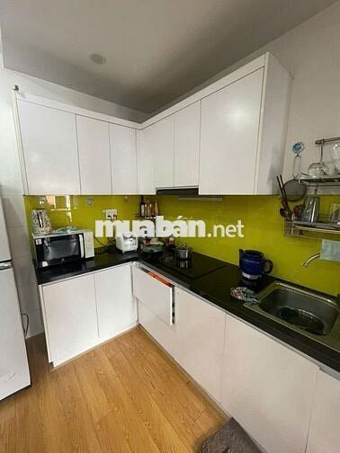 ☘️Cho thuê Ruby 3PN-2WC-1 kho 95m2 có sẵn nội thất, nhà mới, ở liền