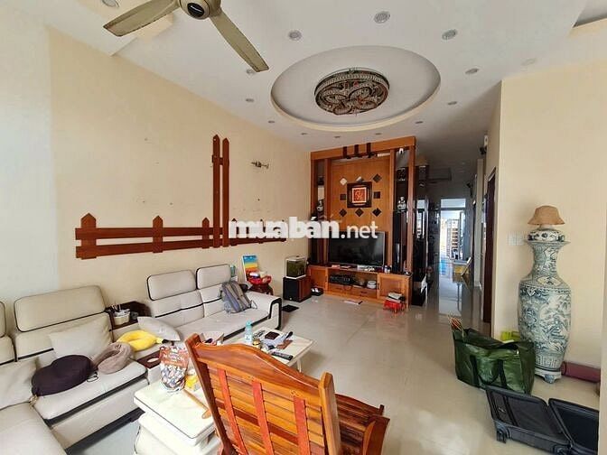 Cho Thuê Biệt Thự Việt Anh Diện Tích Khủng 750m2 : 20tr TL