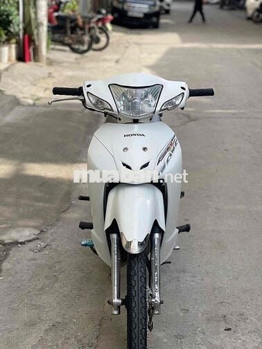 wave alpha trắng xe đẹp máy chạy bốc tiết kiệm xăn