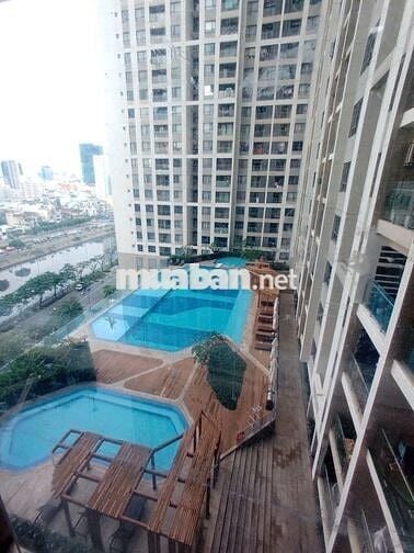 Căn góc 3PN full nội thất view hồ bơi,sông Bến Nghé,Bitexco,3p qua Q.1