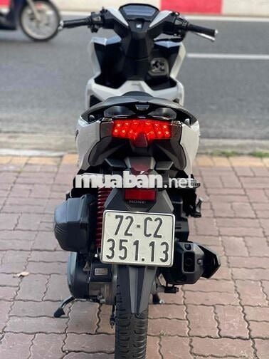 Bán xe Vario 125 2021 màu trắng xe zin đẹp leng