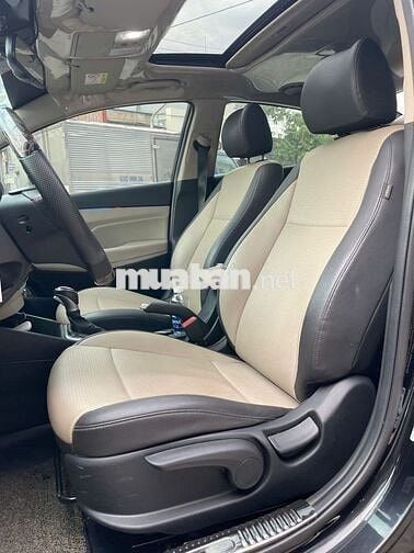 Hyundai Accent 1.4 ATH 2021 - 63000 km