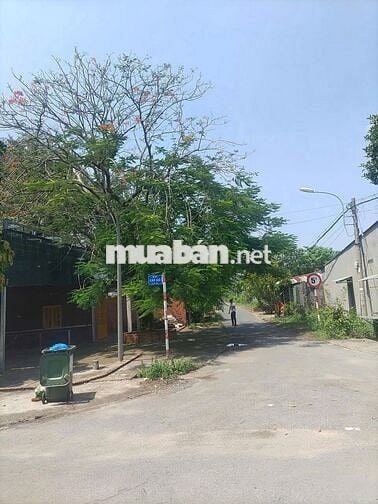 Bán lô đất + nhà 2 mặt tiền đường Cây Gõ – An Phú đang kd quán nước