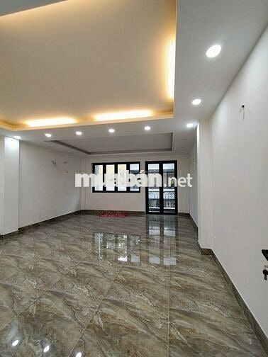 CHO THUÊ NHÀ MT CỐNG QUỲNH Q1 5 LẦU THANG MÁY ĐẦY ĐỦ