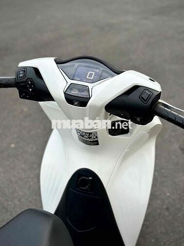 SH 150cc 2022 Màu trắng ngọc trinh cực đẹp 😍
