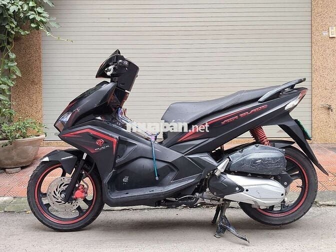 Honda Air Blade 125 FI Đen nguyên bản Lết