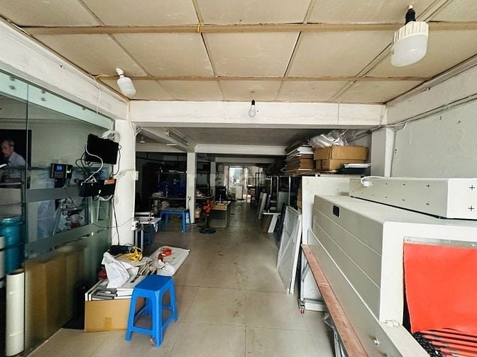 Mặt Phố Hoàng Hao Thám – Ba Đình = 207 M – 4T – MT 6.8 M – Giá 64.8 Tỷ