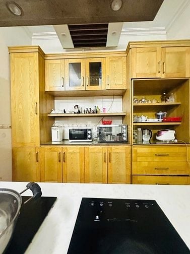 Mặt Phố Hoàng Hao Thám – Ba Đình = 207 M – 4T – MT 6.8 M – Giá 64.8 Tỷ