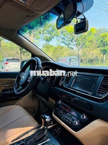 Kia Sedona 2.2 DATH 2018 (Dầu Full) -86000 km