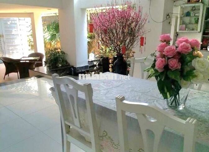 PHÚ NHUẬN GIÁP Q1, 100m2 ( 7 x 14 ) , 4 TẦNG , NHÀ ĐẸP, THOÁNG