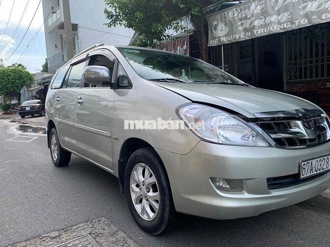 Toyota Innova 2007 G - 195000 km
