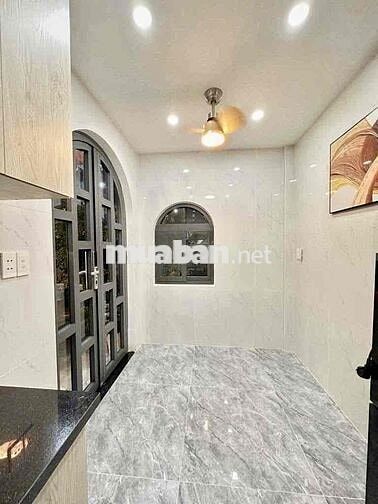 NHÀ ĐẸP GIÁ RẺ - FULL NỘI THẤT - TRUNG TÂM PHÚ NHUẬN - CHỈ 8TR/THÁNG