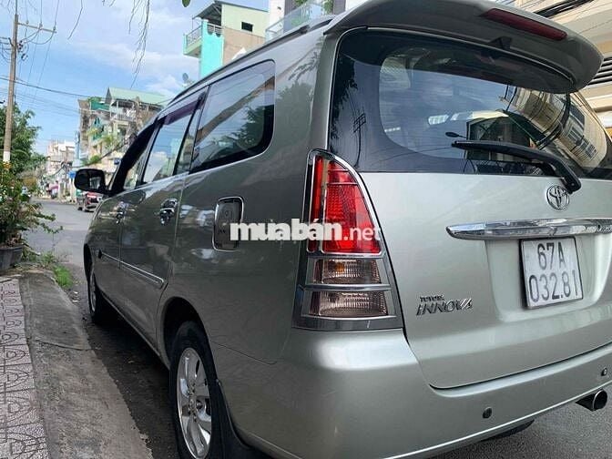 Toyota Innova 2007 G - 195000 km