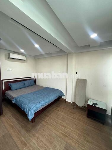 Cho thuê căn hộ duplex mặt tiền Điện Biên Phủ giáp Quận 1