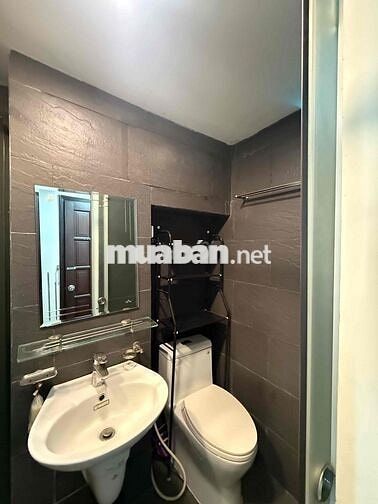 Cho thuê căn hộ duplex mặt tiền Điện Biên Phủ giáp Quận 1