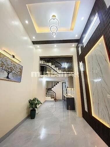 Bán nhanh nhà đầu ngõ Bạch Đằng, giá 9.5 tỷ, 31m2x4T, ở luôn 