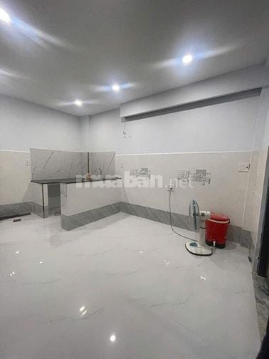 Bán nhà 189 xóm chiếu P16 Q4,dt:80m,giá:16tỷ(3lầu)