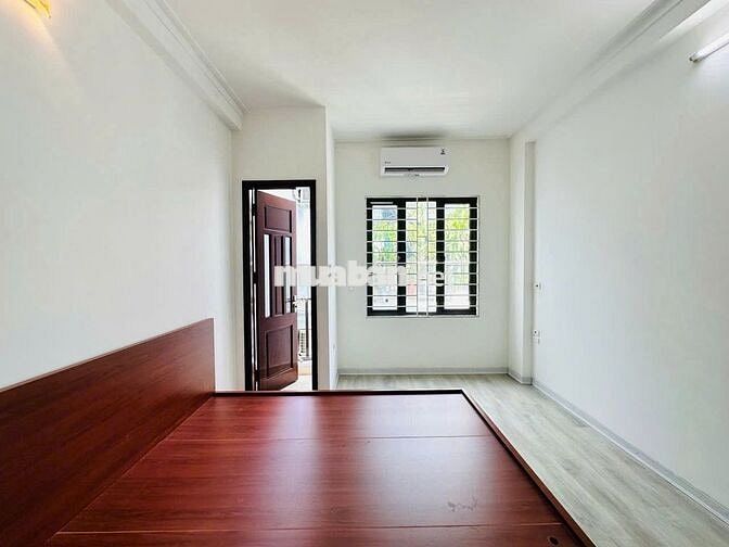 HIẾM NHÀ PHỐ LỤA TRUNG TÂM HÀ ĐÔNg- ÔTÔ ĐỖ 50M - GẦN TRƯỜNG HỌC VÀ CHỢ