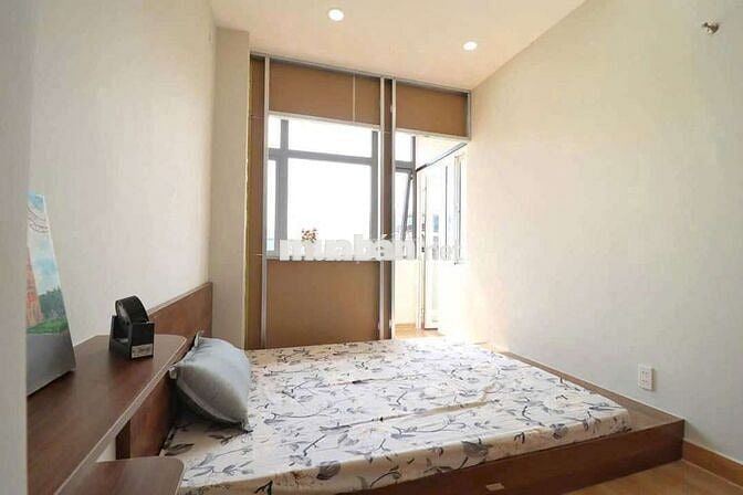 Căn hộ 2pn2wc 60m2 full nội thất mặt tiền Cô Bắc - Q1