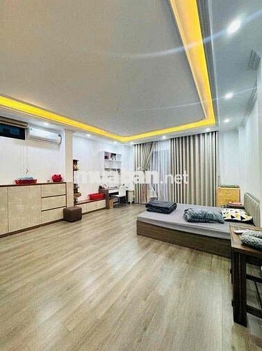 bán nhà 5 tầng Thang máy Tây Mỗ, 40m x 3 Pn, gần ô tô, ngõ nông