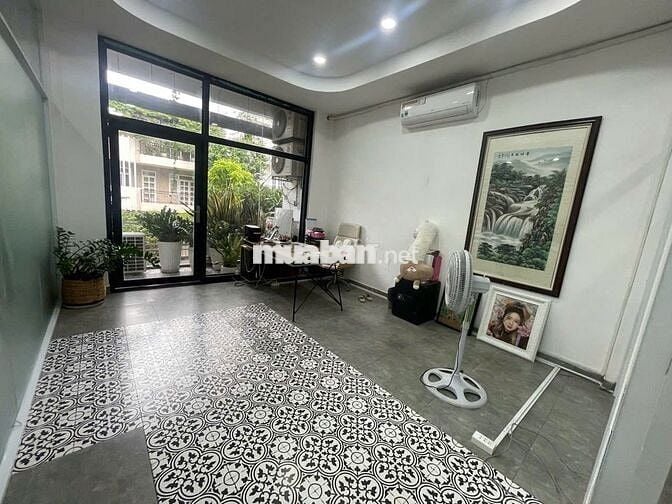 Hot! Villa thiết kế không gian mở 4P dtsd 300m² , có gara, 😍