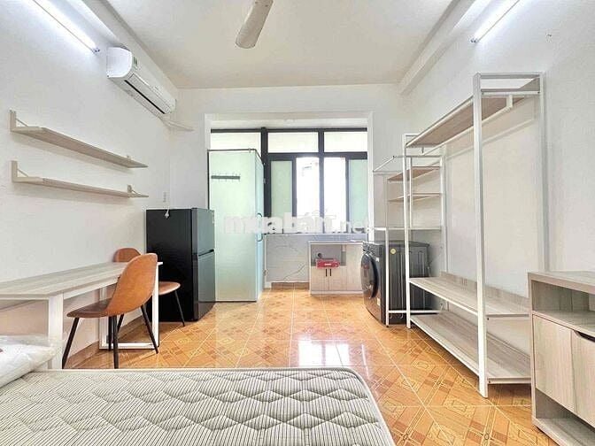 Studio Cửa Sổ 20m2 Full NT Giặt Riêng Ngay Cầu Vượt 3/2 Quận 10