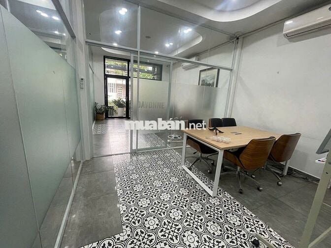 Hot! Villa thiết kế không gian mở 4P dtsd 300m² , có gara, 😍