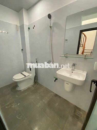 Nhà mới An Thắng,Biên Giang,4 tầng, View Hồ,Ôtô đỗ cạnh nhà,300 ra QL6