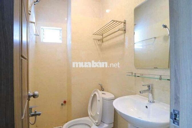 Căn hộ 2pn2wc 60m2 full nội thất mặt tiền Cô Bắc - Q1
