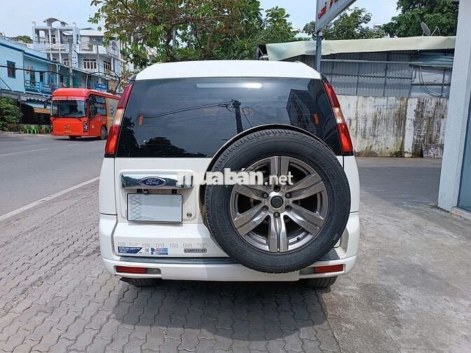 Ford Everest 2011 2.5L 4x2 AT - 91000 km