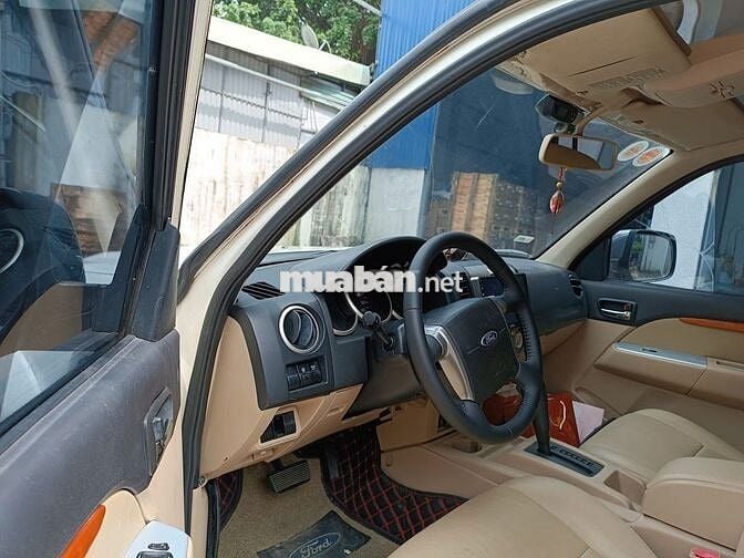 Ford Everest 2011 2.5L 4x2 AT - 91000 km