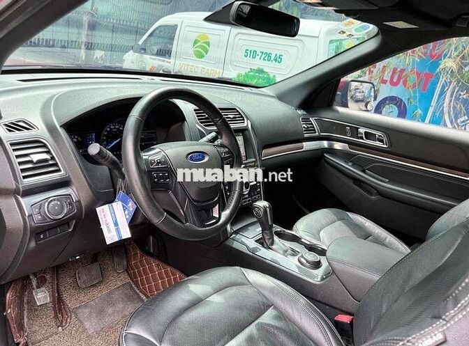 Ford Explorer 2018 2.3L Ecoboost - 70000 km