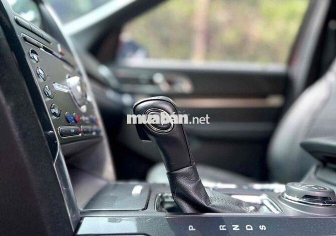 Ford Explorer 2018 2.3L Ecoboost - 70000 km