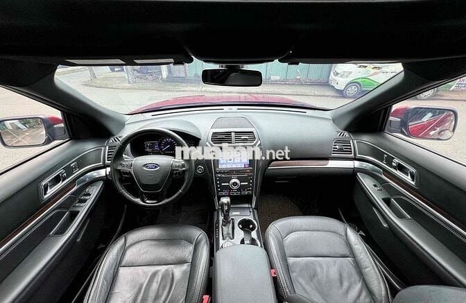 Ford Explorer 2018 2.3L Ecoboost - 70000 km