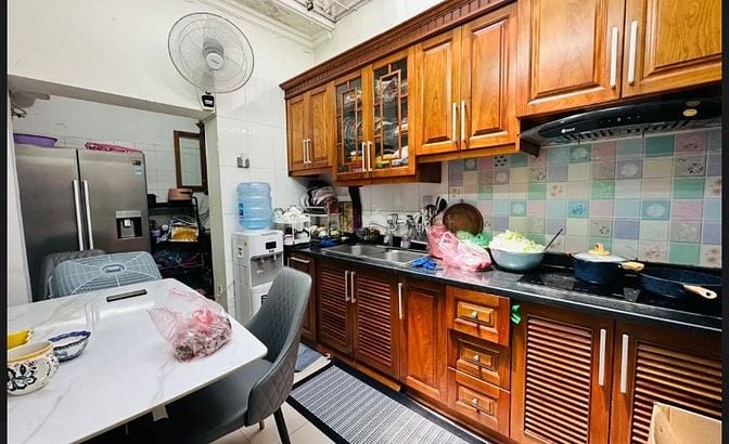 Vị trí đắc địa nhất trung tâm đống đa 58,5m 3 tầng mới đẹp 17,8 tỷ