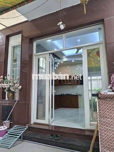 NHÀ 1TRỆT 2LẦU+ST 4X10M 3PN 4WC ĐƯỜNG 12 HBC GẦN COOPMART BÌNH TRIỆU