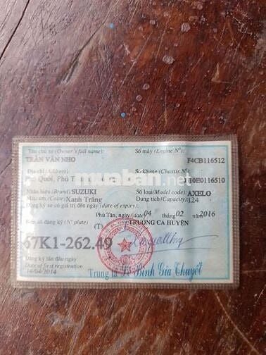 Mình đang kẹt tiền nên chia lại xe đang đi luôn.