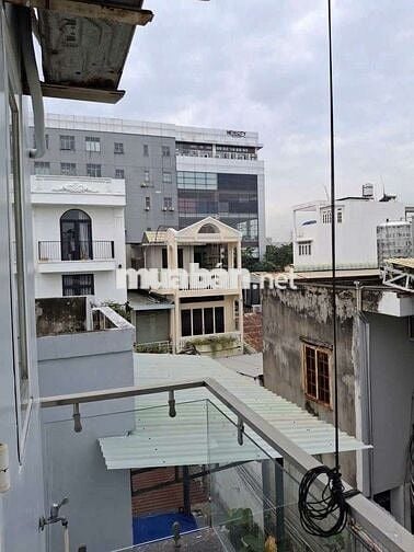 NHÀ 1TRỆT 2LẦU+ST 4X10M 3PN 4WC ĐƯỜNG 12 HBC GẦN COOPMART BÌNH TRIỆU