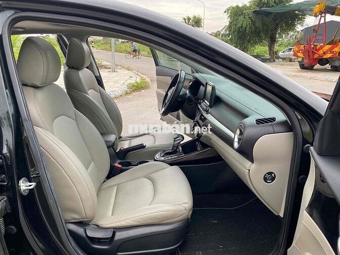 Kia Cerato 2019 1.6 AT Luxury - 69000 km
