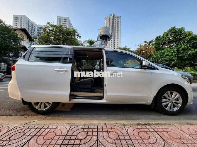 Kia Sedona 2016 Luxury 78.000km