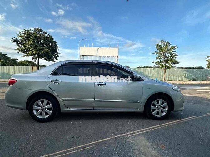 Toyota Corolla Altis 2009 1.8G MT - 120000 km