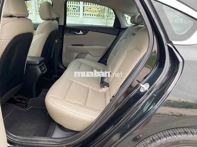 Kia Cerato 2019 1.6 AT Luxury - 69000 km