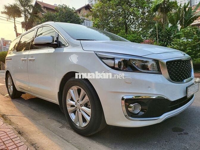 Kia Sedona 2016 Luxury 78.000km